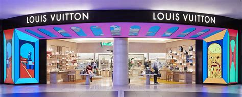 comprare louis vuitton in aeroporto|louis vuitton italy stores.